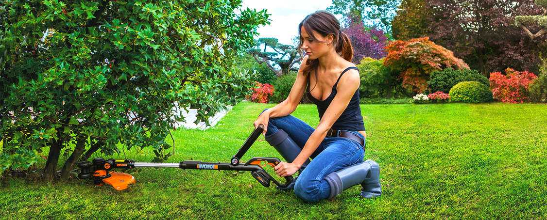 Ultimate Buyers Guide: Best Weed Wacker and Reviews for 2022
