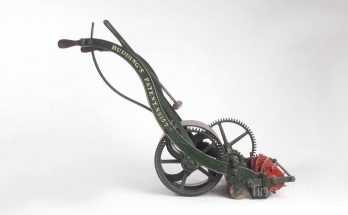 Reel Mowers - The First Lawn Mower
